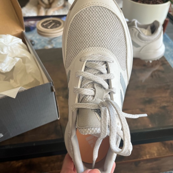Adidas women’s golf shoes - Picture 5 of 7